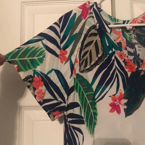 Blouse - Picture 3 of 3